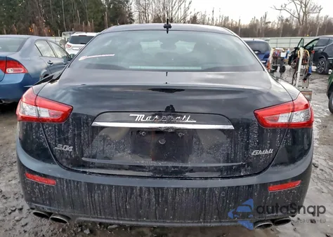 2017 Maserati Ghibli S z USA, uszkodzony, nr VIN ZAM57RTS4H1249938